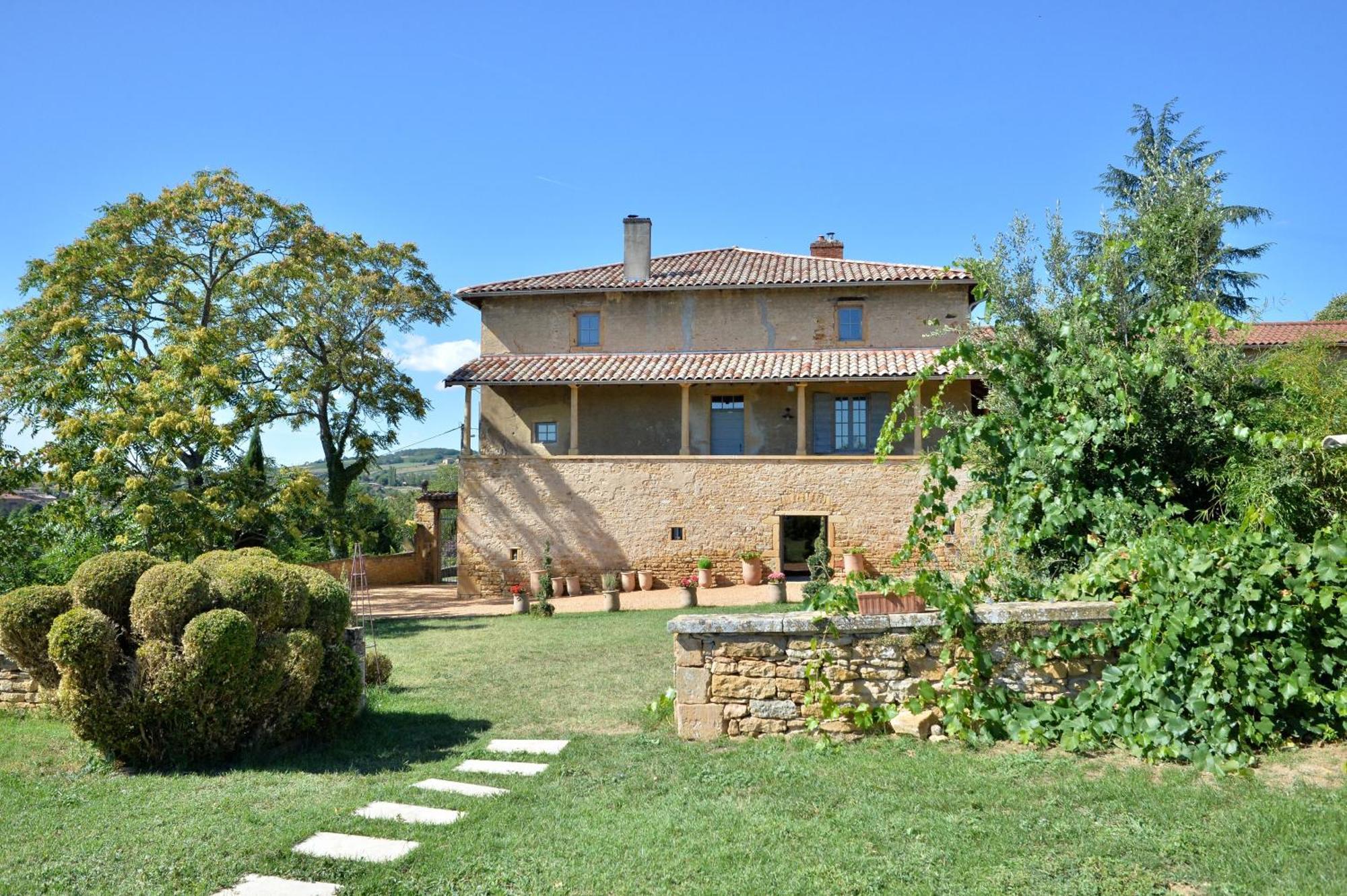 Hotel Le Clos Zelie Pouilly-le-Monial Exterior foto